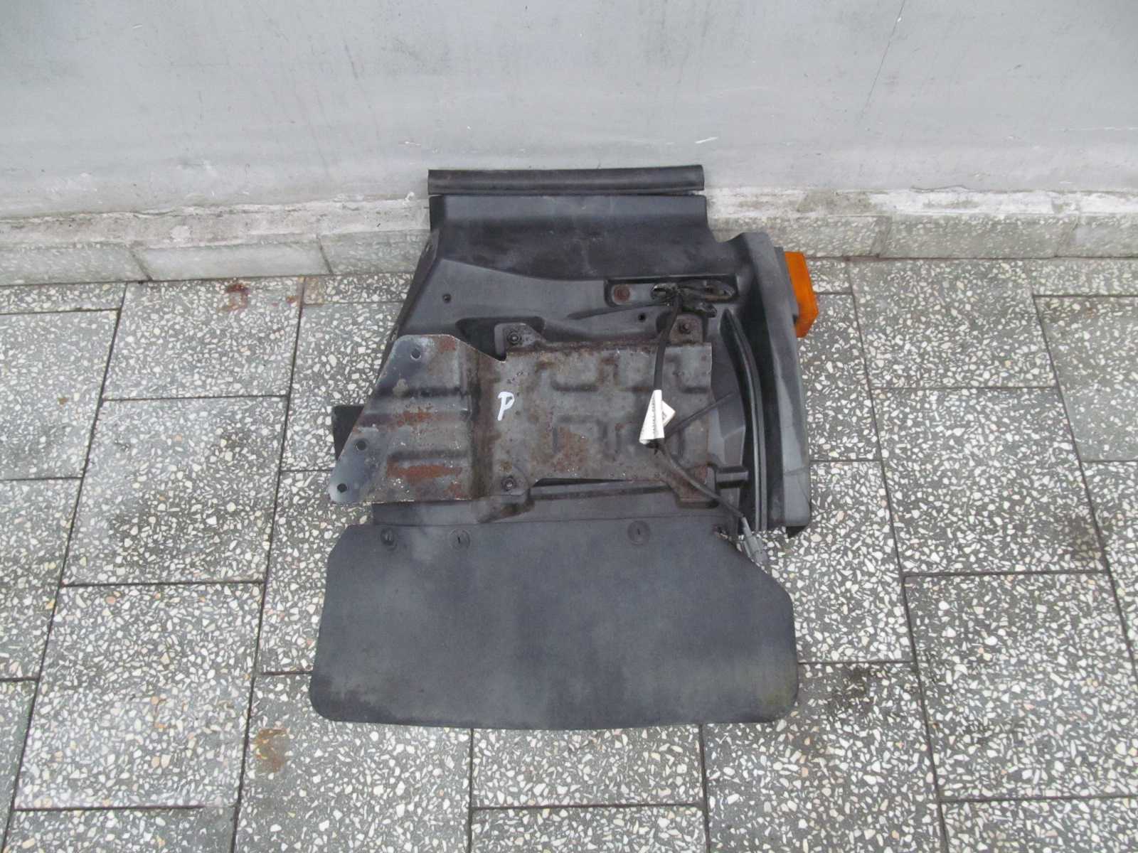 NISSAN CABSTAR MAXITY NT400 NADKOLE BLOTNIK PRZOD PRAWY 63100MB40A 07-15