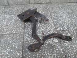 NISSAN CABSTAR MAXITY NT400 ZAMEK RYGIEL KABINY 07-15