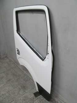 NISSAN CABSTAR MAXITY NT400 DRZWI PRAWE PRZOD 07-17