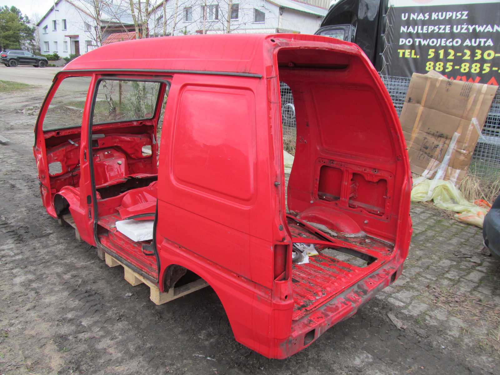 PIAGGIO PORTER HIJET 06-16 CWIARTKA BLOTNIK TYL LEWY