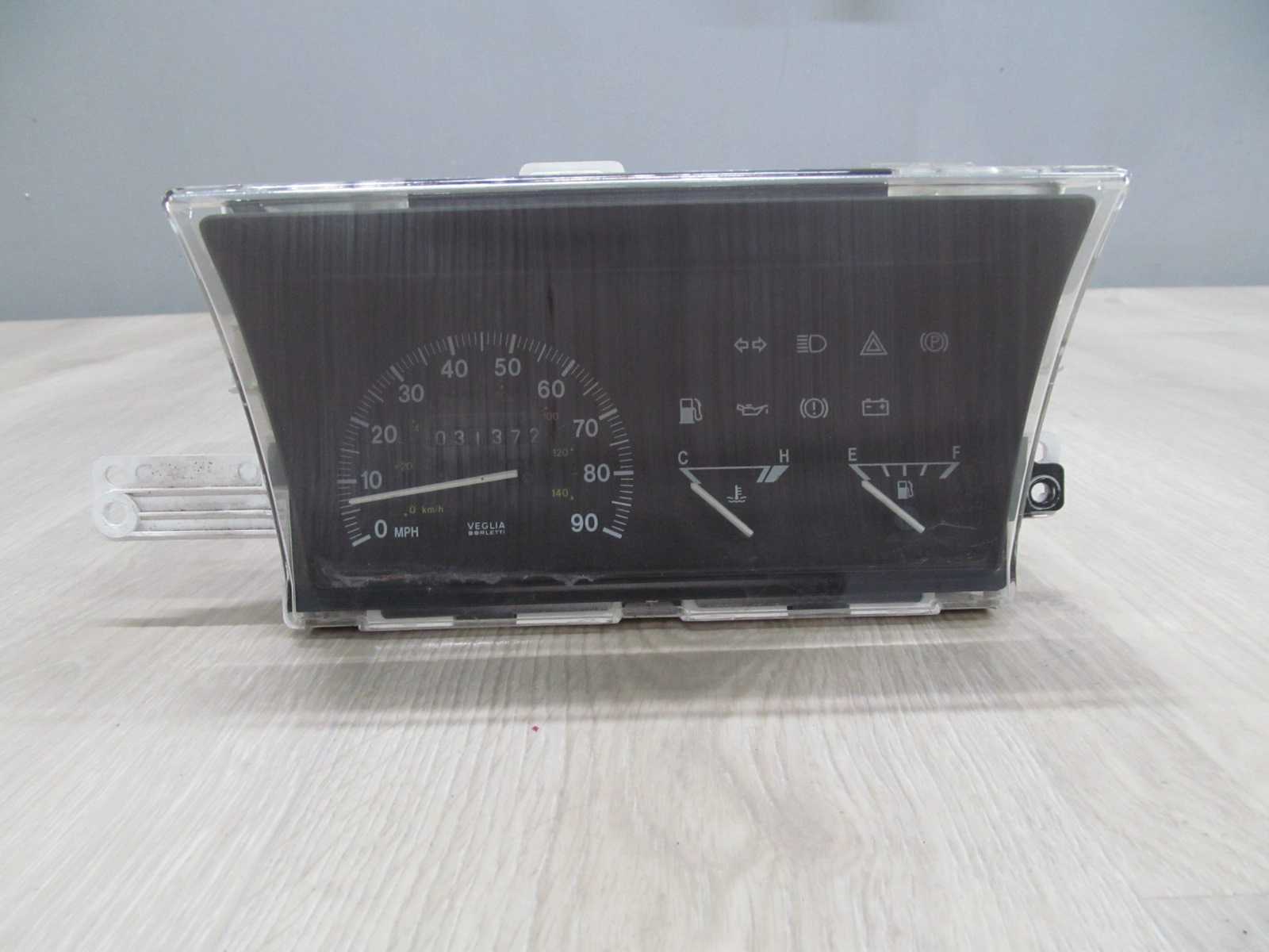 DAIHATSU HIJET PFAU 1.3 LICZNIK ZEGAR 6081620010A