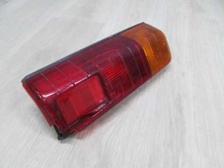 PIAGGIO PORTER HIJET LAMPA TYL LEWA 93-16 330543-S