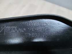 PIAGGIO PORTER 10- GRILL ATRAPA LAMPY REFLEKTORA RAMKA B000831