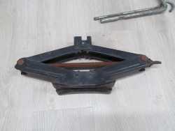 CHEVROLET DAEWOO TACUMA LEWAREK PODNOSNIK KLUCZ