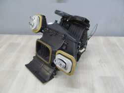 NISSAN PRIMASTAR VIVARO TRAFIC 2.0 DCI 06-14 NAGRZEWNICA 8200410455