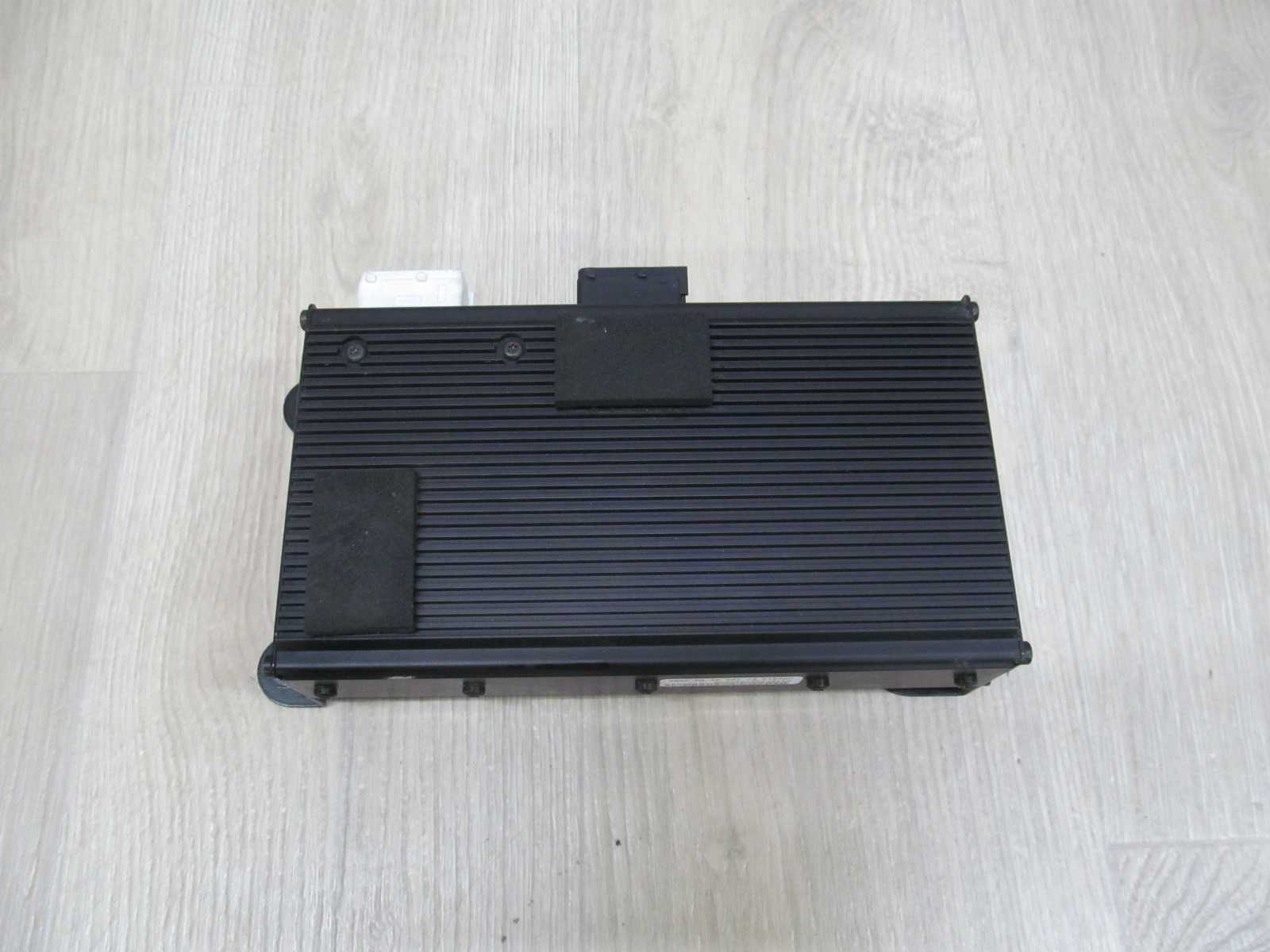 PEUGEOT 607 LIFT WZMACNIACZ RADIA JBL 9651773880 04-10