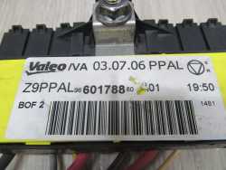 PEUGEOT 607 LIFT SKRZYNKA BEZPIECZNIKOW 9660178880 04-10