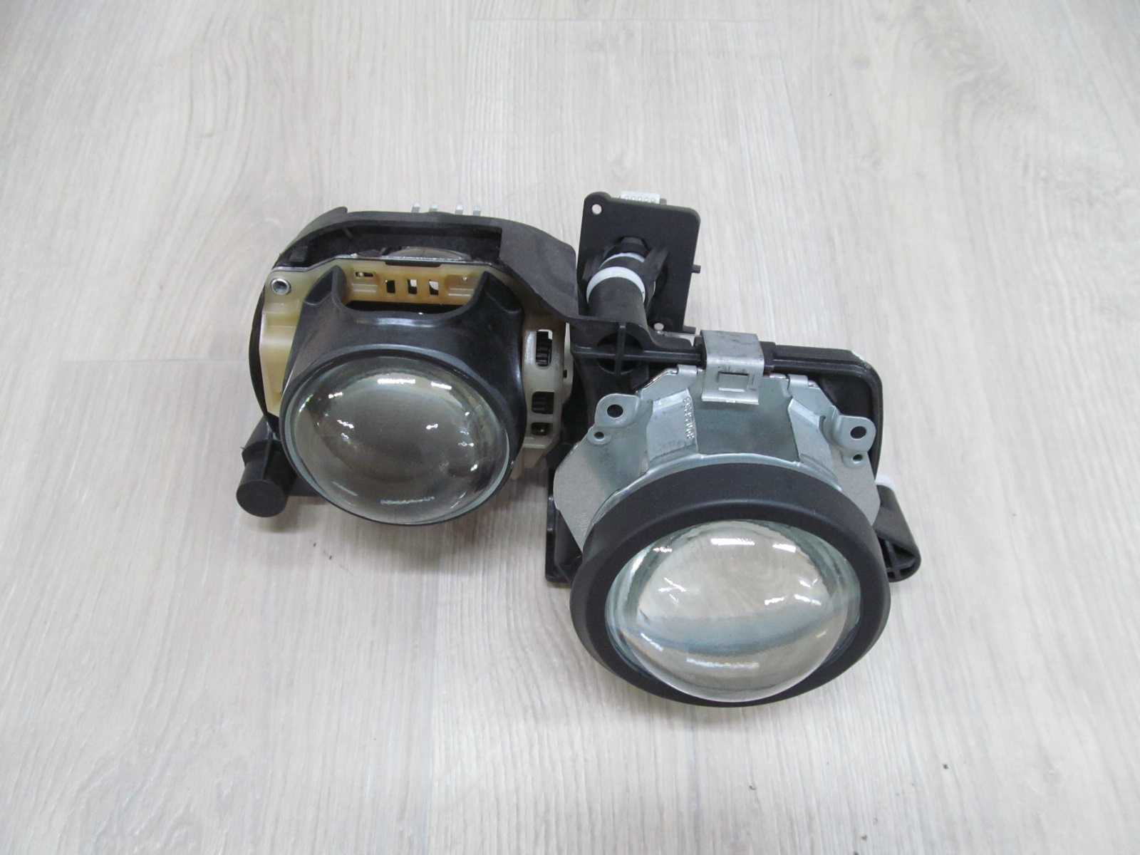 SAAB 9-5 95 LIFT SOCZEWKA ODBLYSNIK XENON PRAWY 89204722, 89204573 06-10