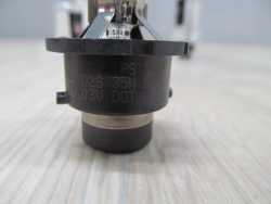 SAAB 9-5 95 LIFT ZARNIK XENON PHILIPS 85122 D2S 06-10