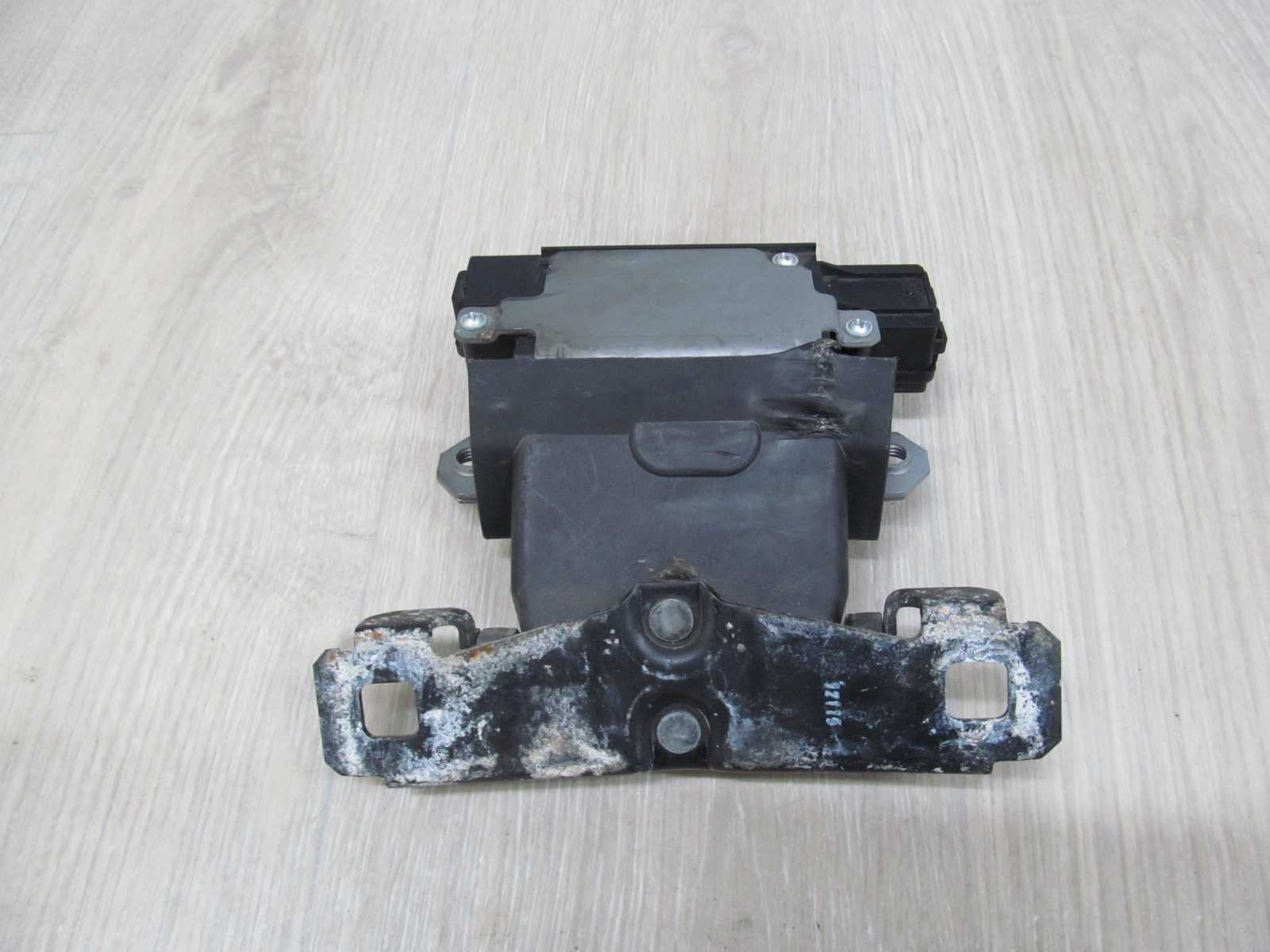 VOLVO S40 II 04-12 ZAMEK KLAPY BAGAZNIKA 4N51-F442-A66