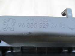 PEUGEOT 508 KRATKI NAWIEWU OBUDOWA WYSWIETLACZA 9688552977 10-14