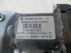 PEUGEOT 508 PODNOSNIK SZYBY PRZOD LEWY 9688808280 10-18