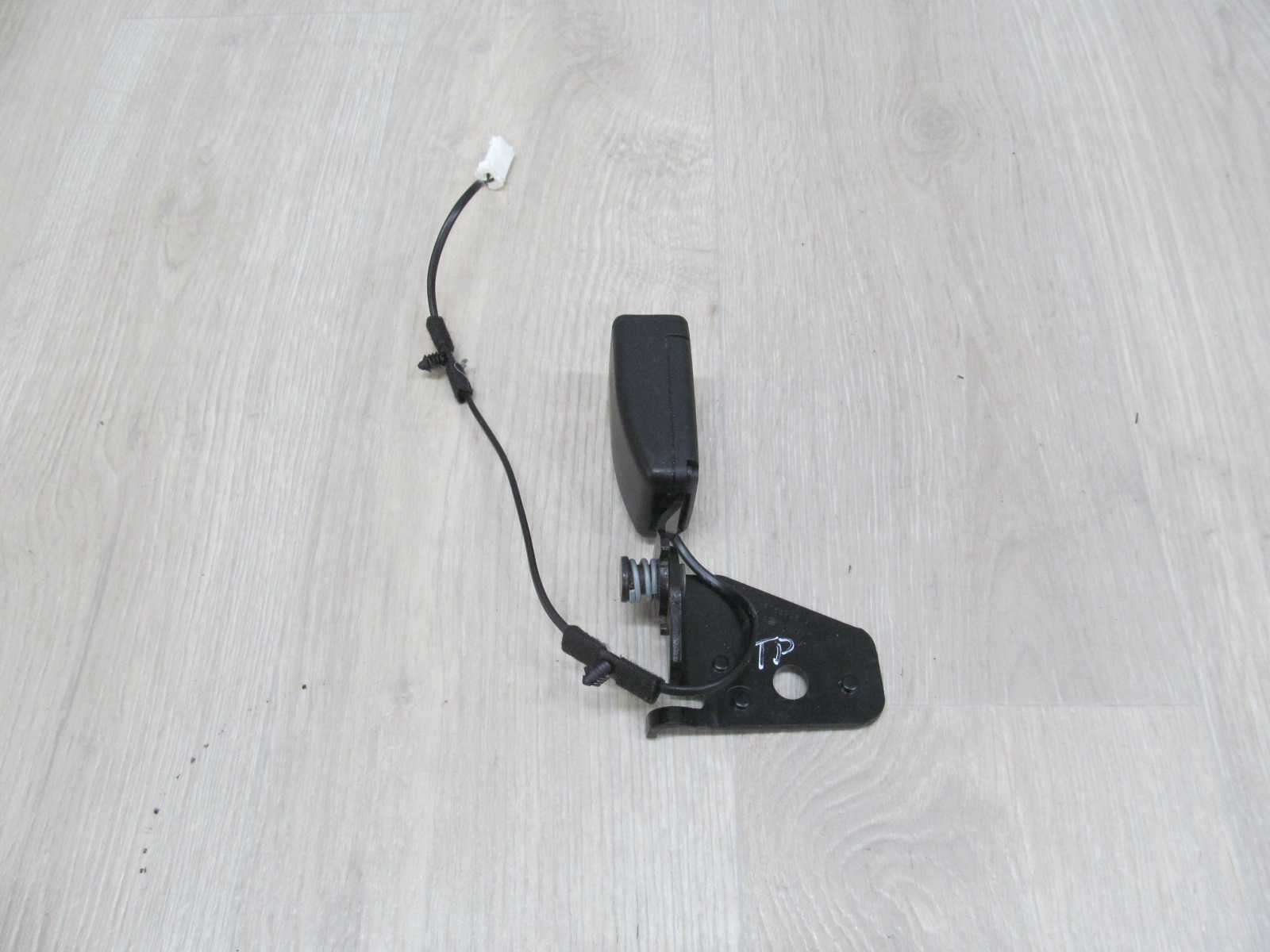 PEUGEOT 508 KLAMRA ZAPINKA PASA BEZPIECZENSTWA TYL PRAWY 6163908A 10-18