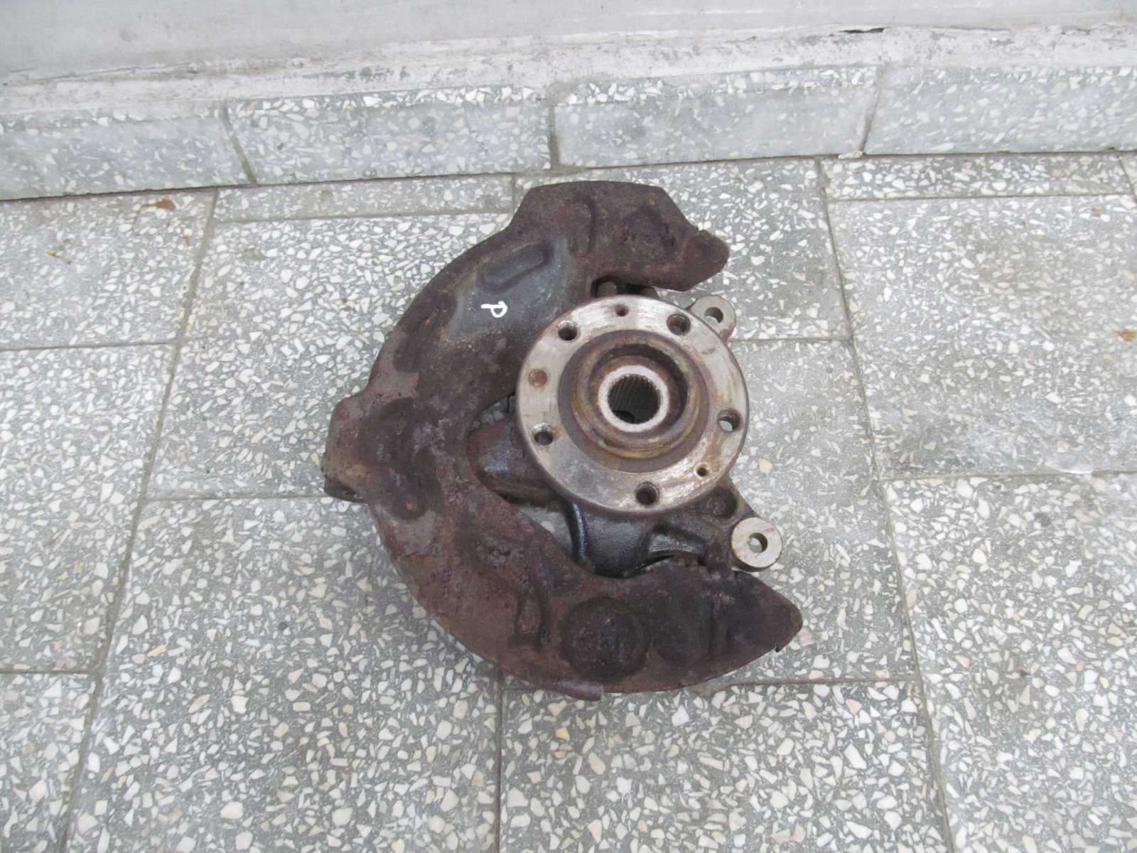 PEUGEOT 508 1.6 E-HDI 10-18 PIASTA ZWROTNICA PRZOD PRAWY