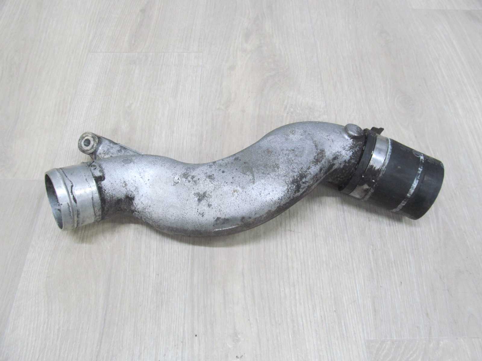 NISSAN CABSTAR MAXITY NT400 3.0 RURA PRZEWOD POWIETRZA INTERCOLLERA PRAWY 07-18