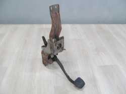 NISSAN CABSTAR MAXITY NT400 PEDAL SPRZEGLA 07-15