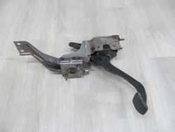 NISSAN CABSTAR MAXITY NT400 PEDAL SPRZEGLA 07-15