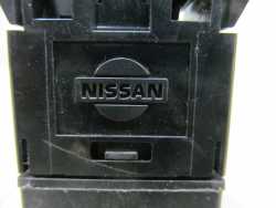 NISSAN CABSTAR MAXITY NT400 PRZELACZNIK PRZECIWMGIELNYCH 07-18
