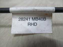 NISSAN CABSTAR MAXITY NT400 ANTENA DACHOWA 28241-MB40B 07-15