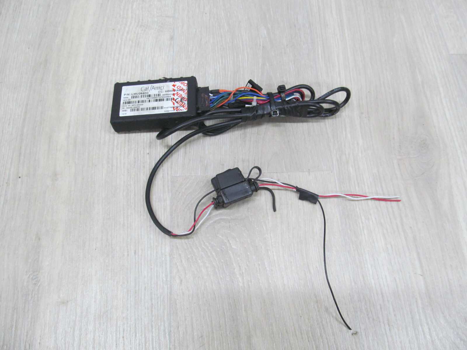 GPS SLEDZENIE TRACKER AUTA CAL/AMP LMU2640G