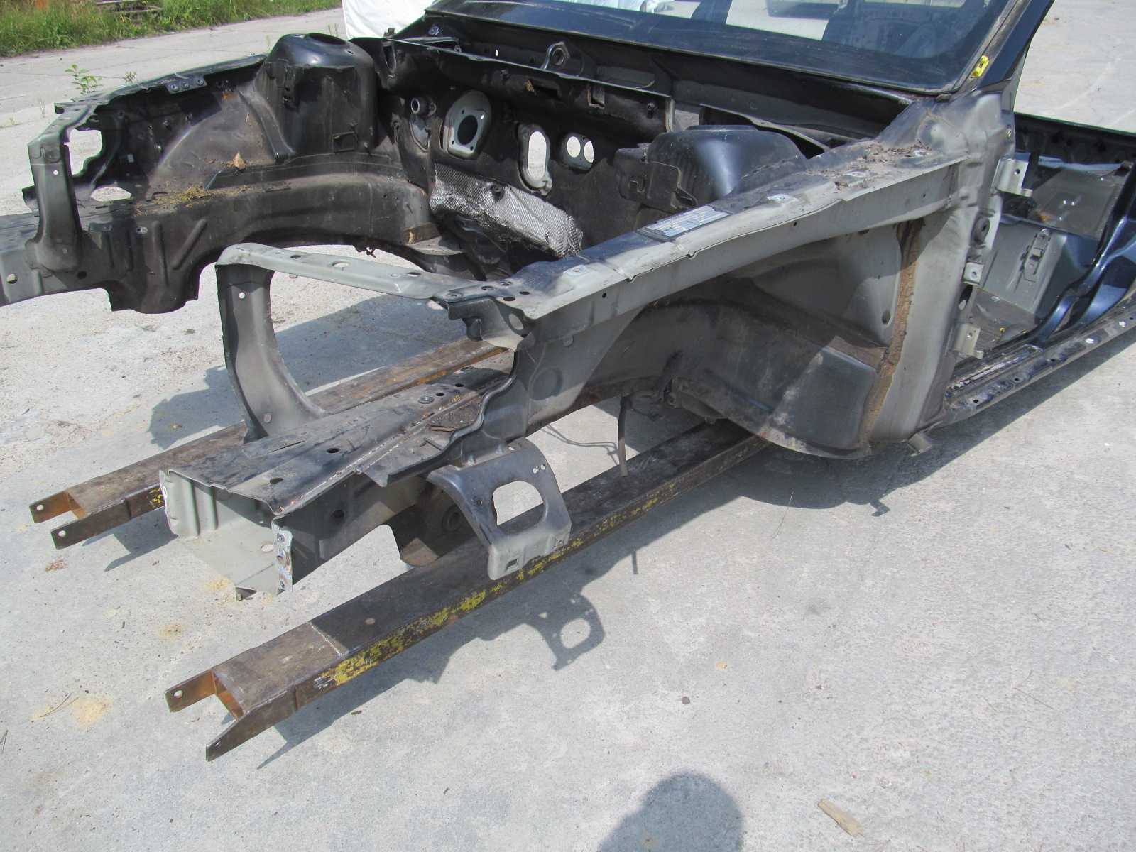VOLVO S60 V70 XC LIFT CWIARTKA PODLUNICA PRZOD LEWA 467-46 99-07