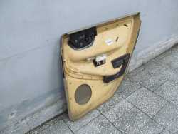 VOLVO V70 XC LIFT TAPICERKA BOCZEK DRZWI TYL SKORA JASNY 39990923 99-07