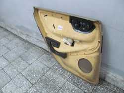VOLVO V70 XC LIFT TAPICERKA BOCZEK DRZWI TYL SKORA JASNY 39990939 99-07