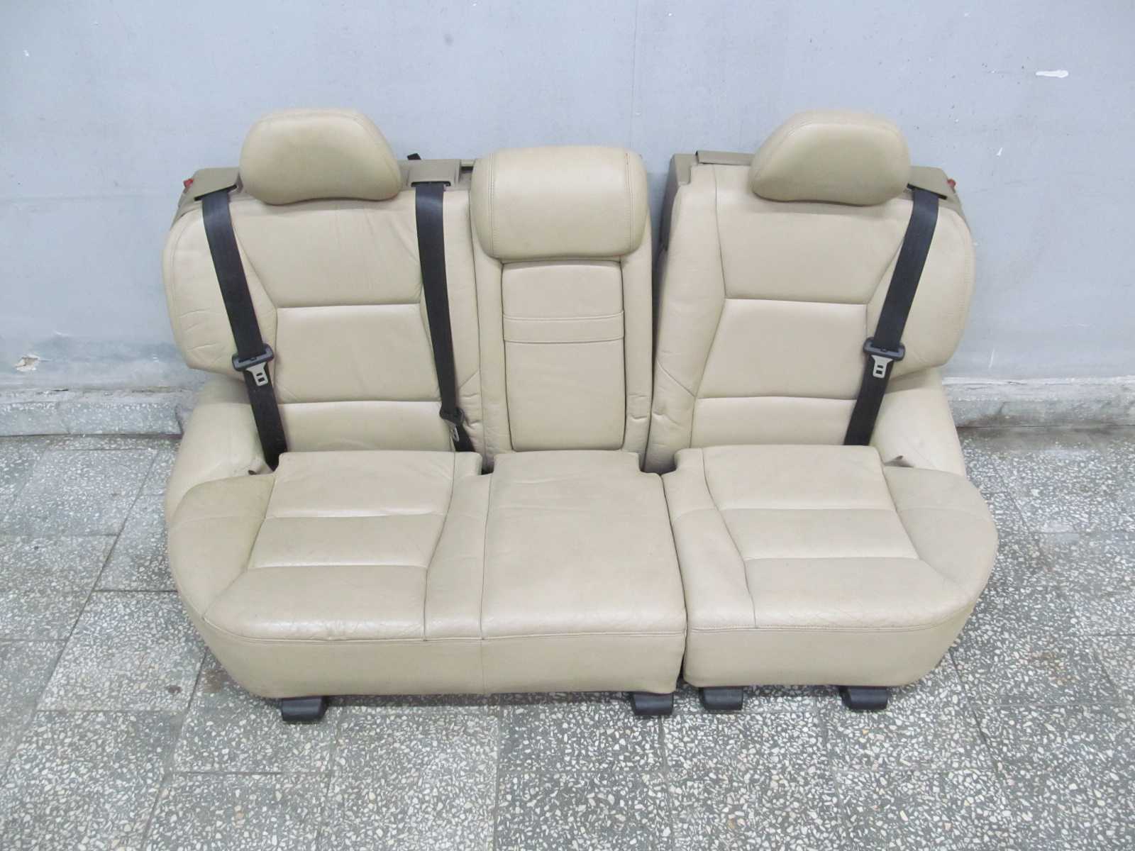 VOLVO V70 XC LIFT FOTEL KANAPA SKORA TYL JASNA 99-07