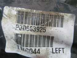 VOLVO S60 V70 00- 2.4 D5 PIASTA ZWROTNICA PRZOD LEWA 30683925