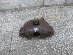 VOLVO S60 V70 00- 2.4 D5 ZACISK HAMULCOWY PRZOD LEWY 9209722