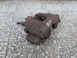 VOLVO S60 V70 00- 2.4 D5 ZACISK HAMULCOWY PRZOD PRAWY 9209723