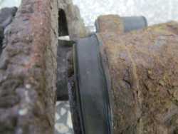 VOLVO S60 V70 00- 2.4 D5 ZACISK HAMULCOWY PRZOD PRAWY 9209723