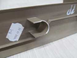VOLVO S60 V70 XC LIFT LISTWA OSLONA PROGU PRZOD PRAWY 04-07