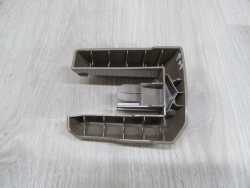 VOLVO S60 V70 XC LIFT ZASLEPKA SZYNY FOTELA 30675582 04-07