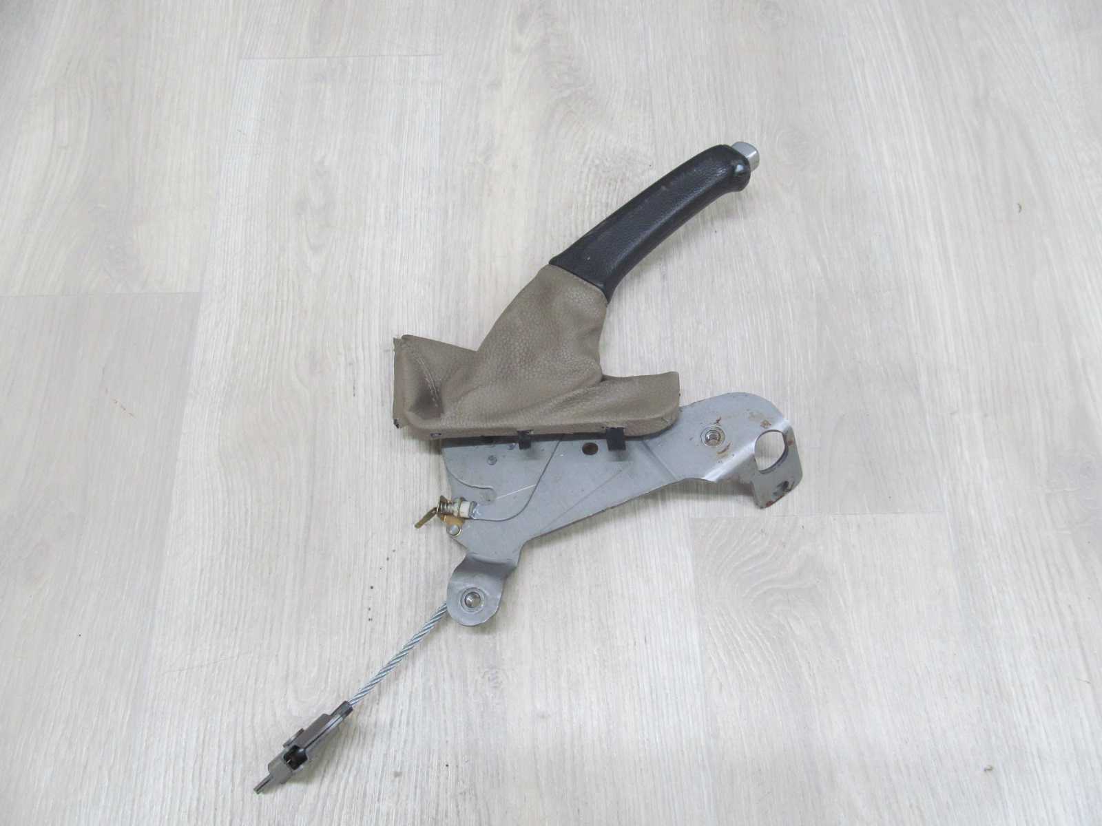 VOLVO  S60 V70 XC LIFT DZWIGNIA HAMULCA RECZNEGO UK 04-07