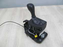 VOLVO  S60 V70 XC LIFT 2.4 D5 LEWARTK ZMIANY BIEGOW AUTOMAT 08699288 UK 04-07