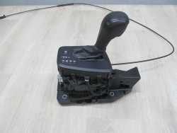VOLVO  S60 V70 XC LIFT 2.4 D5 LEWARTK ZMIANY BIEGOW AUTOMAT 08699288 UK 04-07