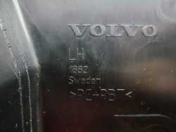 VOLVO V70 XC70 LIFT MOCOWANIE PODLOGI BAGAZNIKA LEWE 04-07