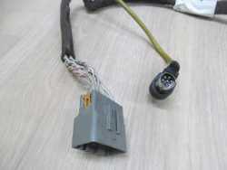 VOLVO S60 V70 XC70 WIAZKA INSTALACJA WZMACNIACZA 3533717 99-07