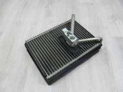 VOLVO S60 V70 XC70 PAROWNIK CHLODNICA KLIMATYZACJI 6169428 30676364 99-07