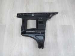 VOLVO V70 XC70 LIFT SLIZG ZDERZAKA TYL PRAWY 08693383 04-07