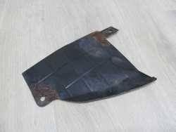 VOLVO V70 XC70 LIFT BLACHA OSLONA NADKOLA PRZOD LEWY 04-07