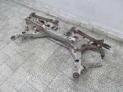 VOLVO V70 XC70 WOZEK BELKA SANKI ZAWIESZENIA TYL 09492948 04-07
