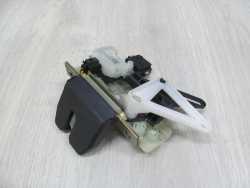 VOLVO V70 XC70 99-07 ZAMEK KLAPY BAGAZNIKA
