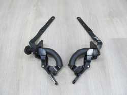 VOLVO V70 XC70 99- ZAWIASY KLAPY BAGAZNIKA 8643158 8643157