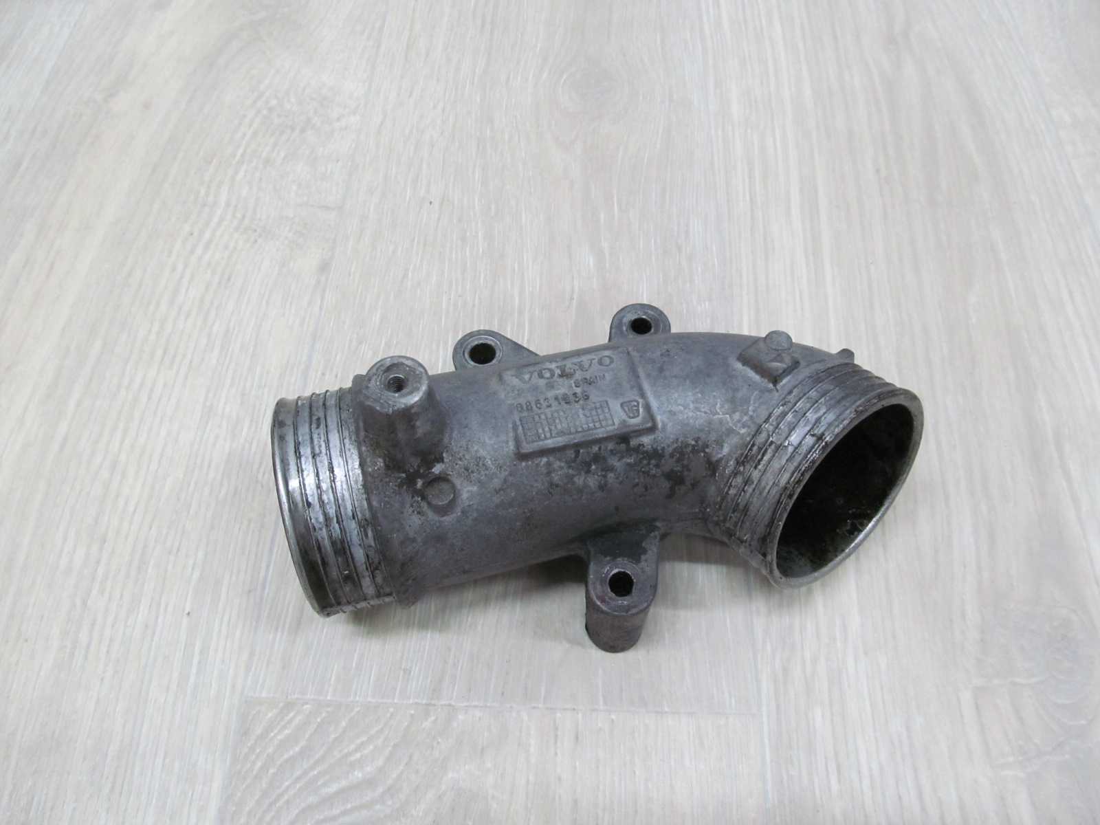 VOLVO S60 V70 XC 2.4 D5 RURA PRZEWOD INTERCOOLERA 08631538