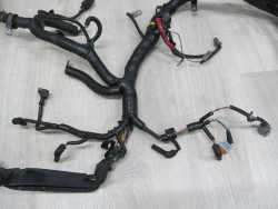 VOLVO S60 V70 2.4 D5 WIAZKA INSTALACJA SILNIKA 30712090