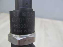 VOLVO S60 V70 S80 XC 2.4 D5 LISTWA WTRYSKOWA CZUJNIK 0445215010 0281002527