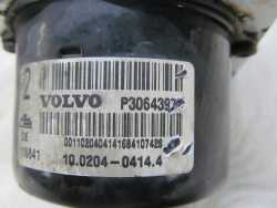 VOLVO S60 V70 XC POMPA HAMULCOWA ABS 30643979 30643982