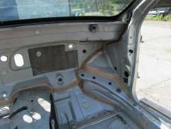 VOLVO V70 XC70 PROG SLUPEK PRAWY CWIARTKA 99-07